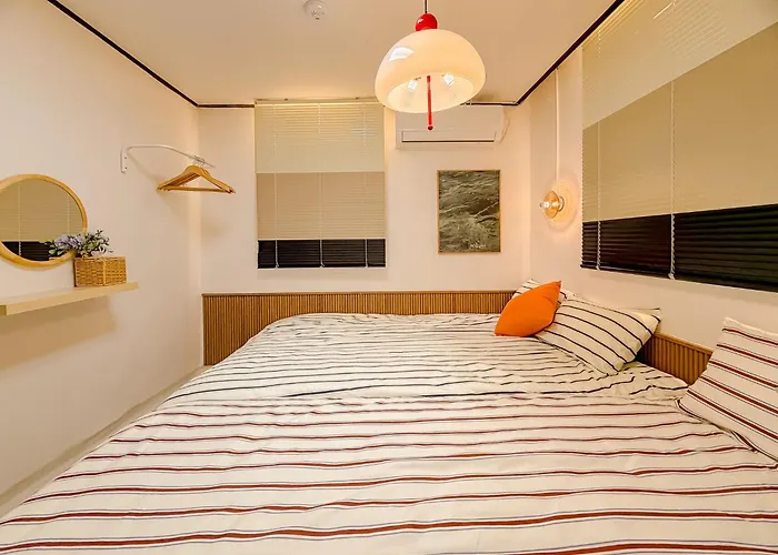 アパート 강동역 도보8분 길동역 도보8분 공항버스 8인 2br 5beds Soom ソウル特別市