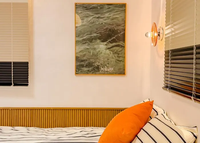 강동역 도보8분 길동역 도보8분 공항버스 8인 2br 5beds Soom